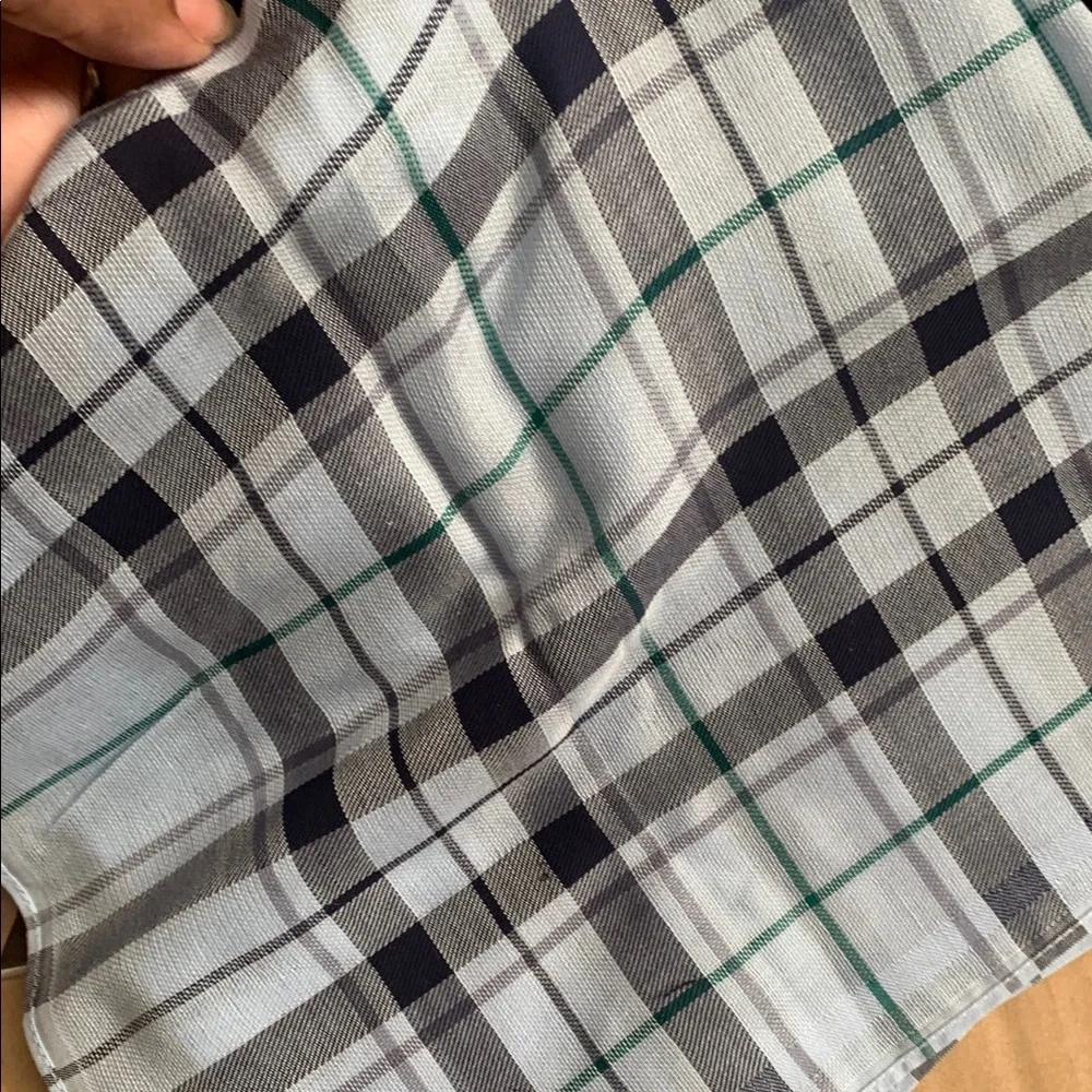 CK Calvin Klein Plaid Handkerchief! - Picture 5 of 8